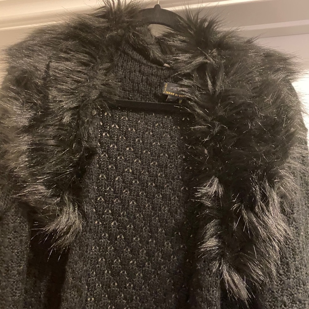 Black Faux Fur Neck Cardigan Size L
